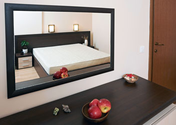 Custom size wall mirror for bedroom
