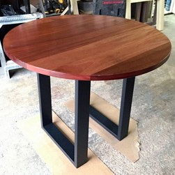 Reno Table - Round mahogany table with black base