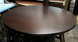Cambridge Table - Round table with bronze walnut finish